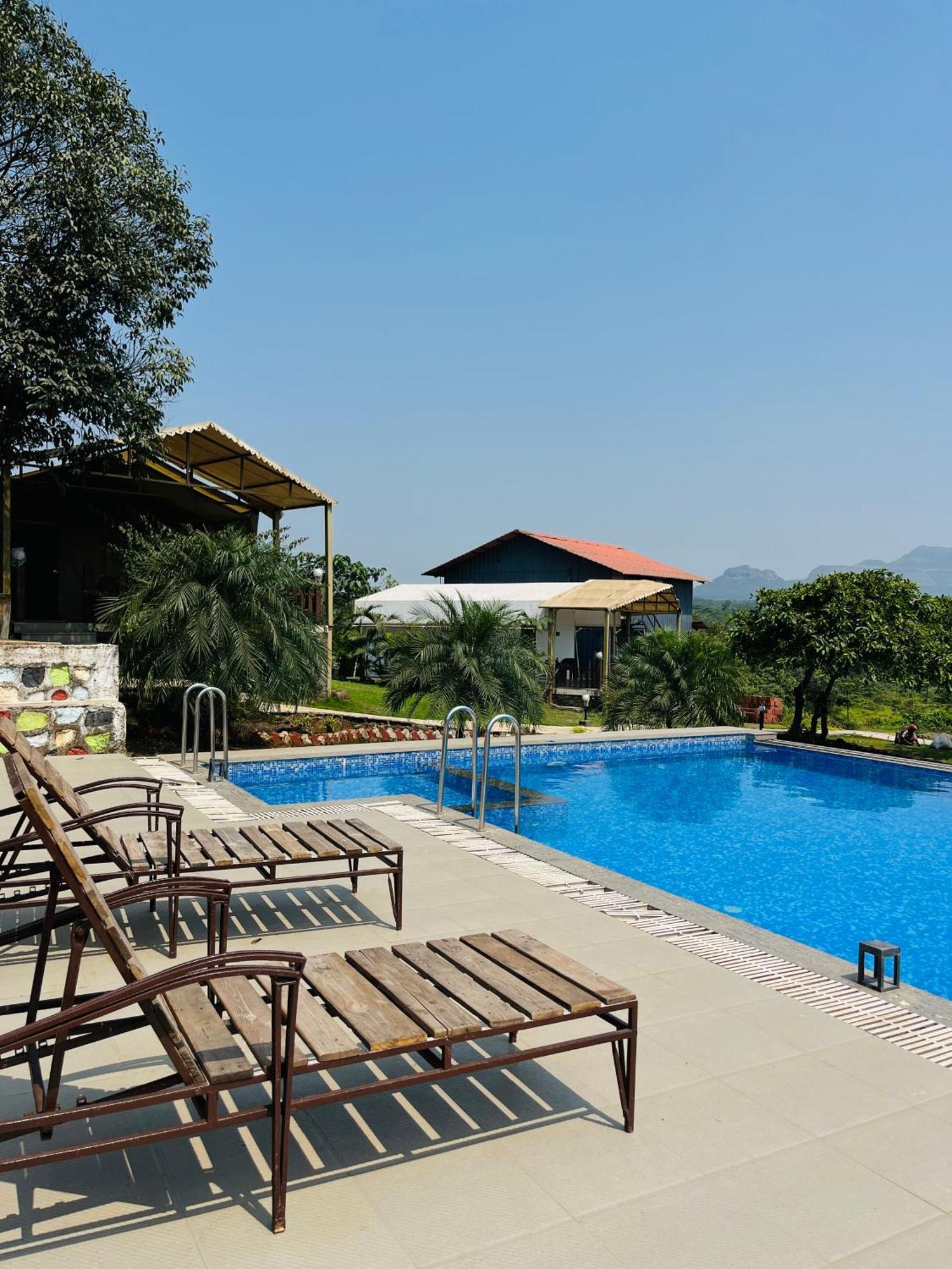 The Canvas Resort In Lonavla Exterior foto